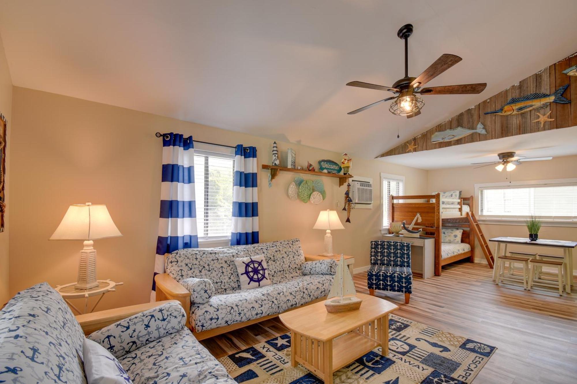 Ocean Isle Apartment With Balcony, 1 Mi To Beach! Ocean Isle Beach Exterior photo