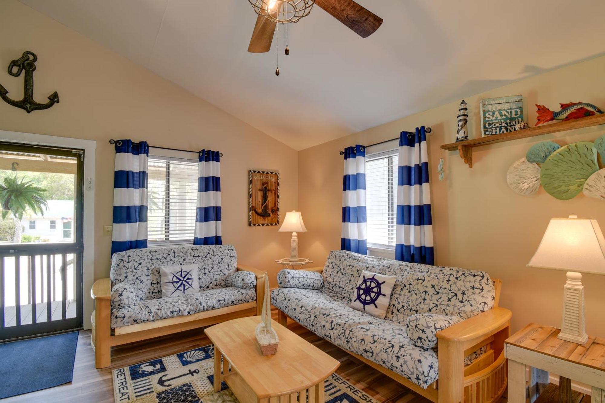 Ocean Isle Apartment With Balcony, 1 Mi To Beach! Ocean Isle Beach Exterior photo