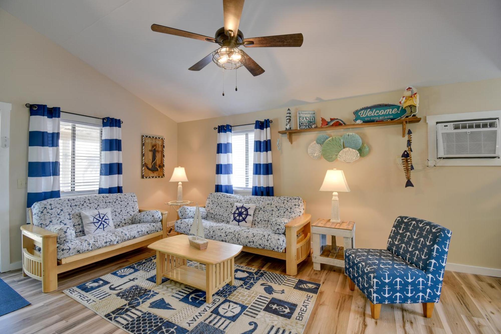 Ocean Isle Apartment With Balcony, 1 Mi To Beach! Ocean Isle Beach Exterior photo